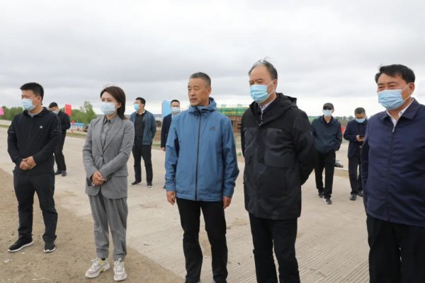 侯百君到富錦市調(diào)研指導(dǎo)錦西灌區(qū)運行管理工作
